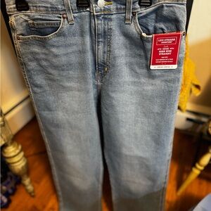 Levi's Women's High Rise Jeans - Light Blue